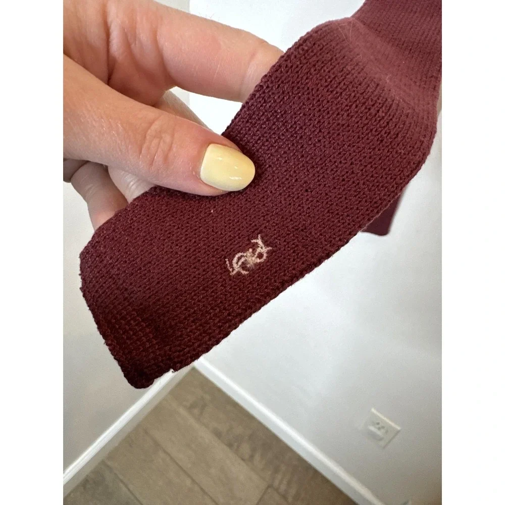 Vintage Yves Saint Laurent Tie Mens One Size Red‎ Knit Cotton Skinny Logo USA